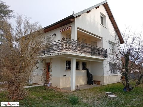   Maison 6 chambres, garage � 15 min de VICHY Maison - 7 pi�ce(s) - 160 m�