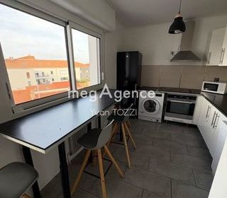  Appartement � vendre 3 pi�ces 65 m�