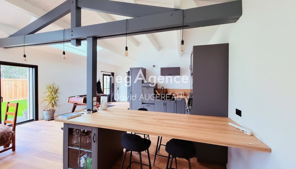 � vendre  Maison L'�le-d'Yeu (85350)