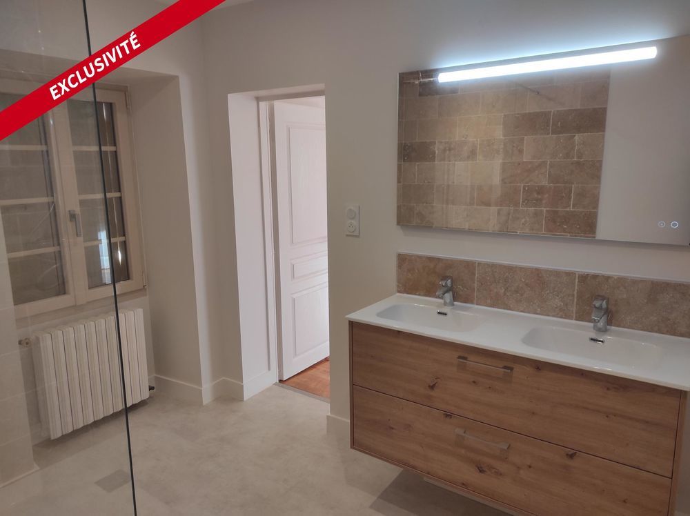 � vendre  Maison Saint-Jean-d'Ang�ly (17400)