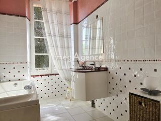  Maison � vendre 11 pi�ces 263 m�