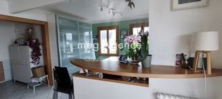  Maison � vendre 9 pi�ces 200 m�