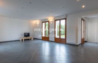  Maison � vendre 6 pi�ces 212 m�