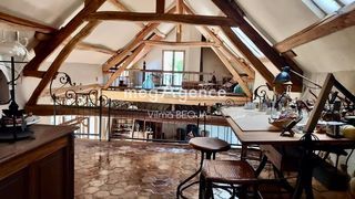  Maison � vendre 8 pi�ces 310 m�