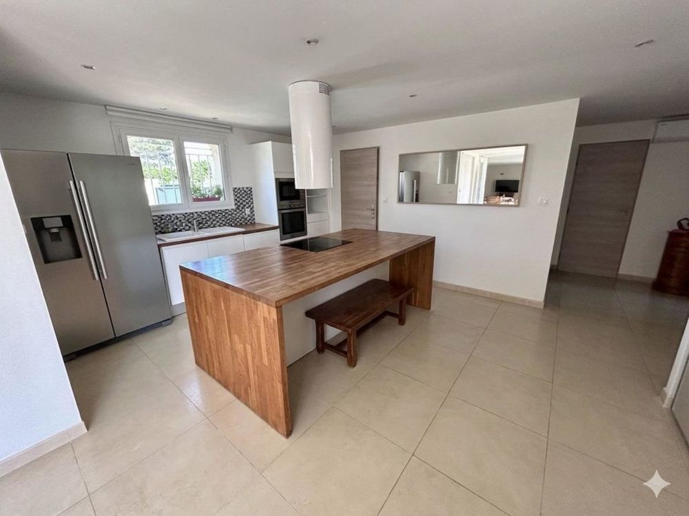 � vendre  Maison Saint-Rapha�l (83700)