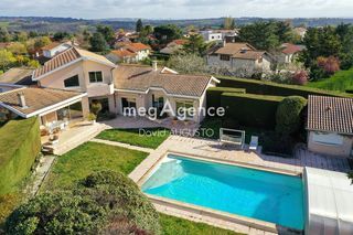  Maison � vendre 5 pi�ces 230 m�