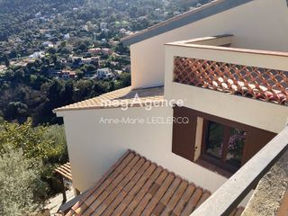  Maison � vendre 10 pi�ces 232 m�