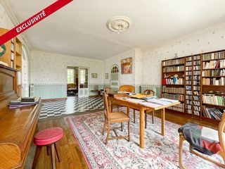  Maison � vendre 8 pi�ces 300 m�