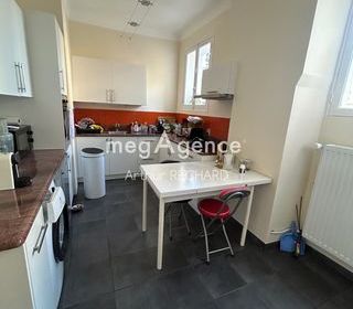  Appartement � vendre 5 pi�ces 132 m�