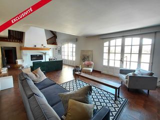  Maison � vendre 8 pi�ces 260 m�