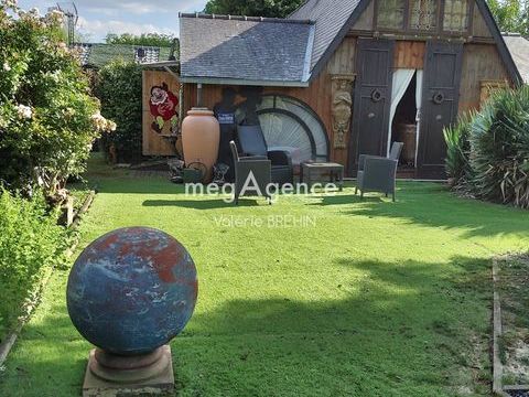   Entre Laval et Vitr�. A vendre en Viager. Chalet avec d�pendances et terrain arbor� dans un cadre paisible et verdoyant avec des Maison - 3 pi�ce(s) - 90 m�