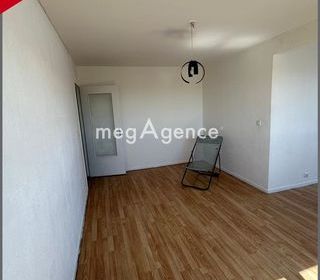  Appartement � vendre 3 pi�ces 80 m�