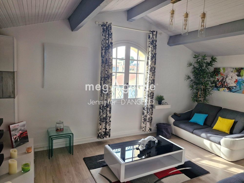 � vendre  Appartement Sanary-sur-Mer (83110)