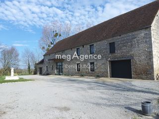  Maison � vendre 10 pi�ces 360 m�