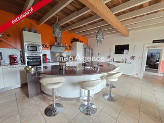  Maison � vendre 7 pi�ces 371 m�