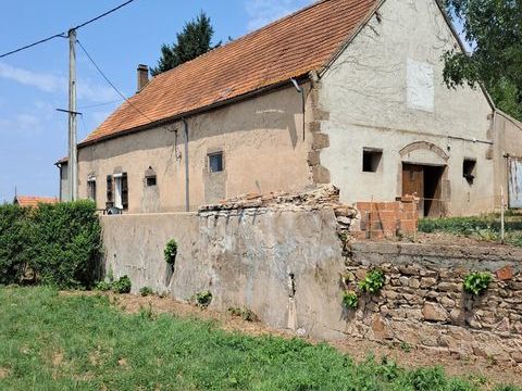   Corps de ferme � r�nover, 67 m�, beau potentiel,belle vue Maison - 6 pi�ce(s) - 67 m�