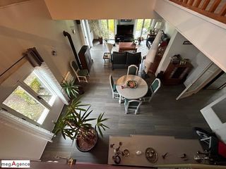  Maison � vendre 8 pi�ces 216 m�