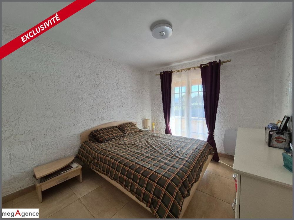 � vendre  Maison La Cadi�re-d'Azur (83740)