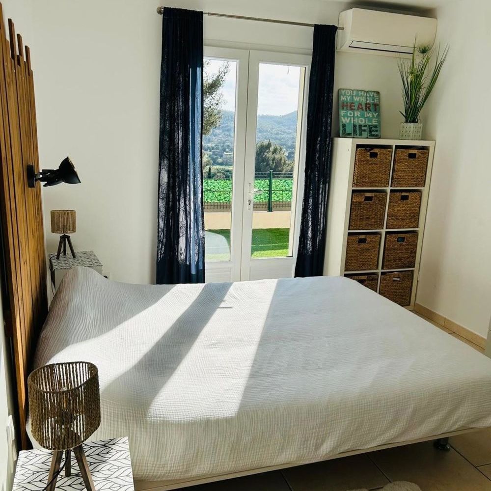 � vendre  Maison Bormes-les-Mimosas (83230)