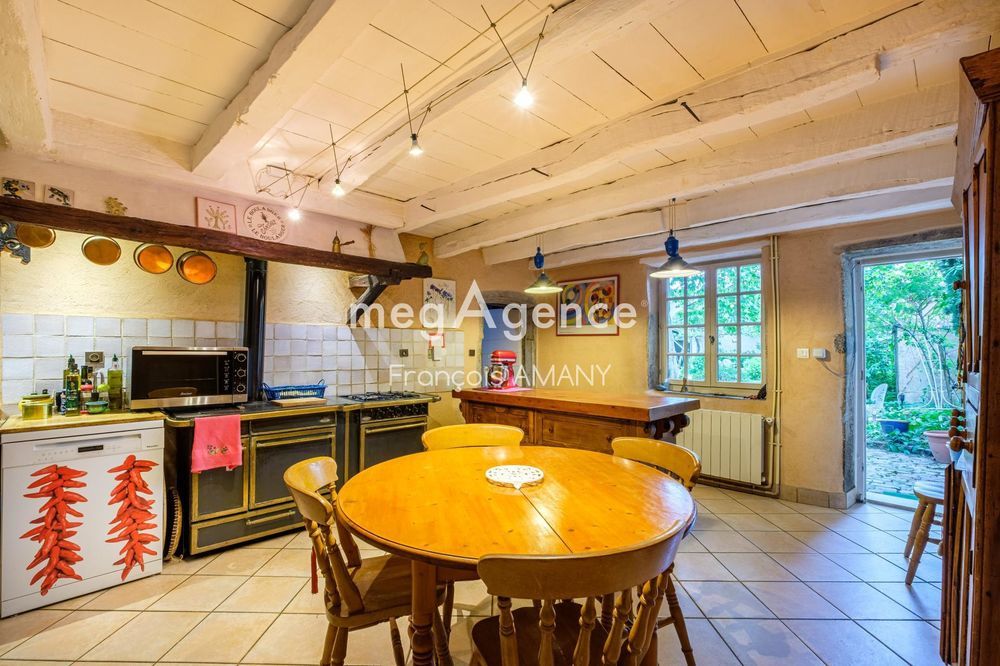 � vendre  Maison Dommartin (69380)