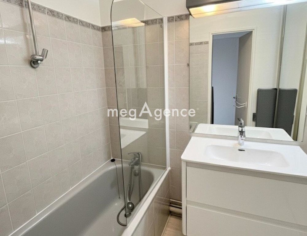 � vendre  Maison Saint-Nom-la-Bret�che (78860)