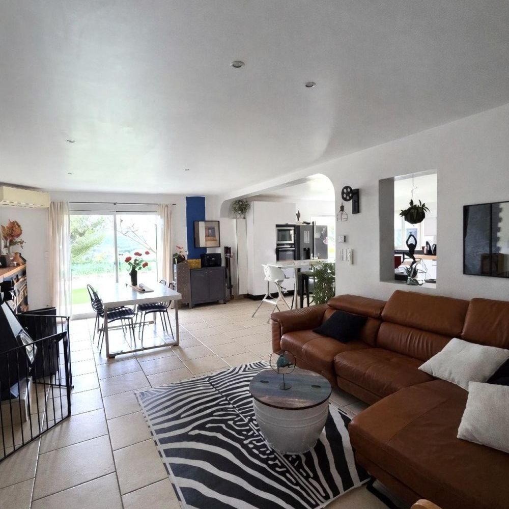 � vendre  Maison Bormes-les-Mimosas (83230)