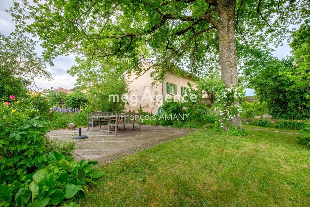 � vendre  Maison Dommartin (69380)