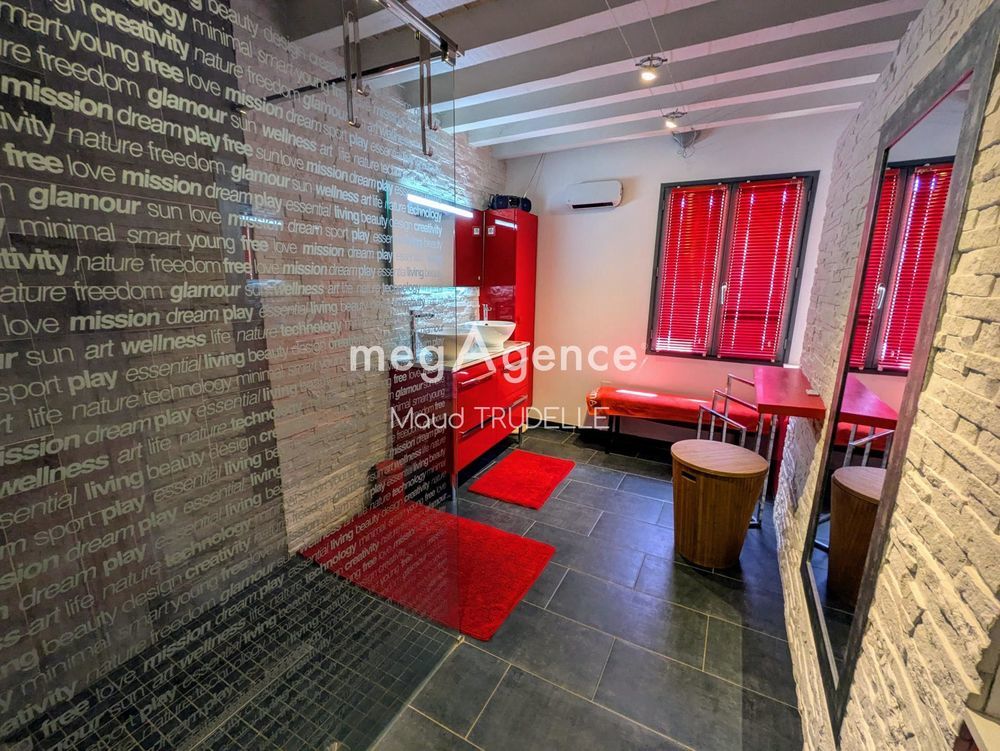 � vendre  Maison La Chartre-sur-le-Loir (72340)