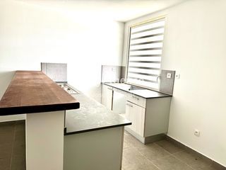  Appartement � vendre 4 pi�ces 90 m�