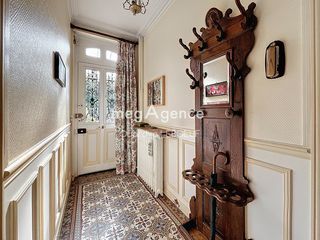  Maison � vendre 9 pi�ces 165 m�