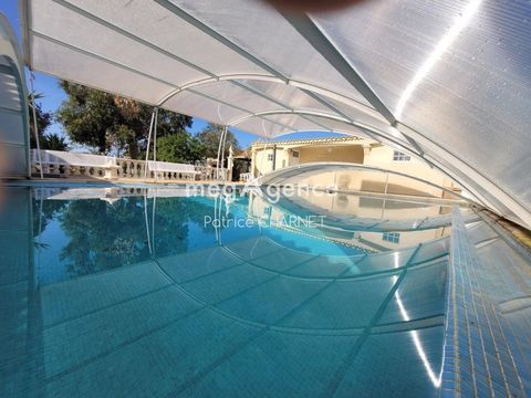   VILLA de 142 M� avec piscine et v�randa Maison - 4 pi�ce(s) - 142 m�