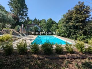  Maison � vendre 8 pi�ces 240 m�