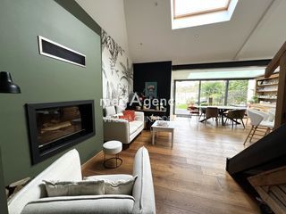  Maison � vendre 9 pi�ces 208 m�