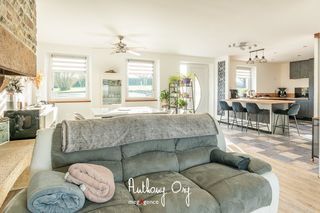  Maison � vendre 9 pi�ces 258 m�