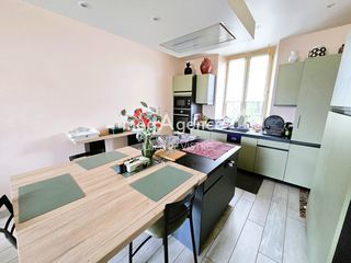  Maison � vendre 7 pi�ces 200 m�