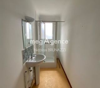  Appartement � vendre 5 pi�ces 89 m�