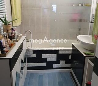  Appartement � vendre 4 pi�ces 72 m�