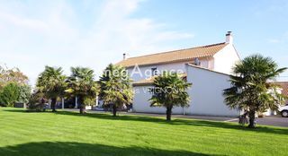  Maison � vendre 8 pi�ces 245 m�