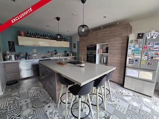  Maison � vendre 7 pi�ces 180 m�