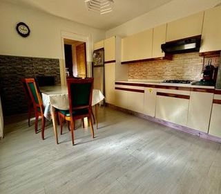  Immeuble � vendre 136 m�