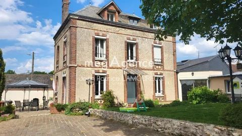   Belle maison Bourgeoise de 220m2 a 5 min de Gallardon Maison - 11 pi�ce(s) - 220 m�