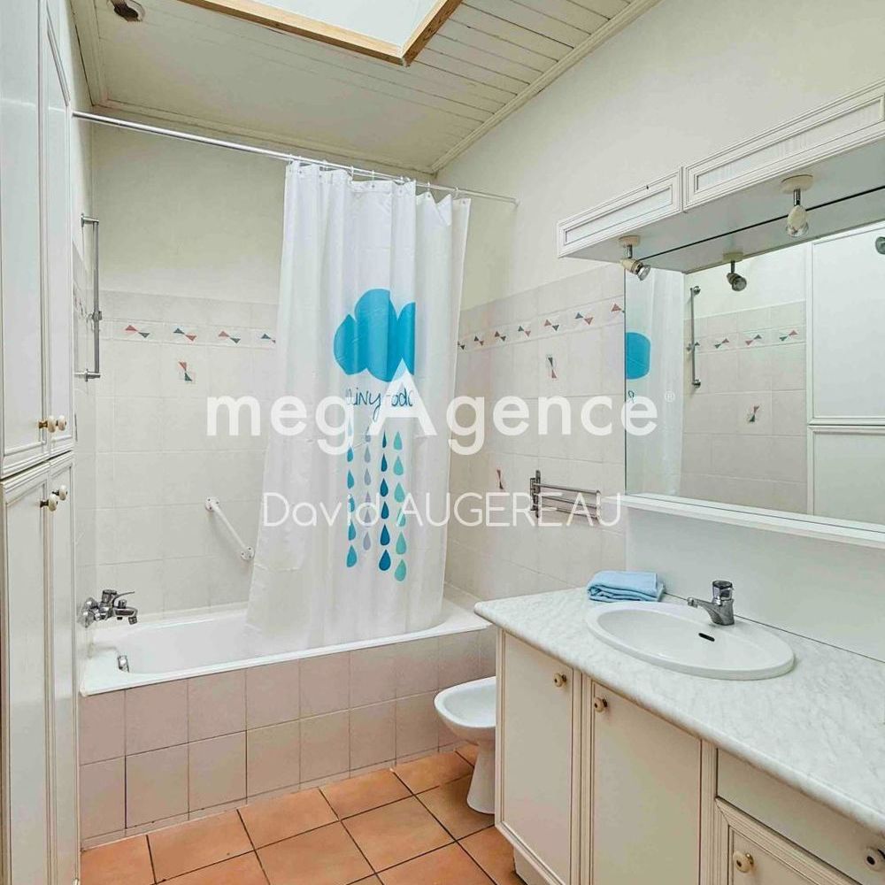 � vendre  Maison L'�le-d'Yeu (85350)