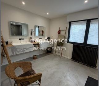  Maison � vendre 8 pi�ces 265 m�