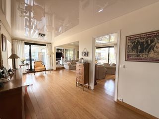  Appartement � vendre 5 pi�ces 146 m�