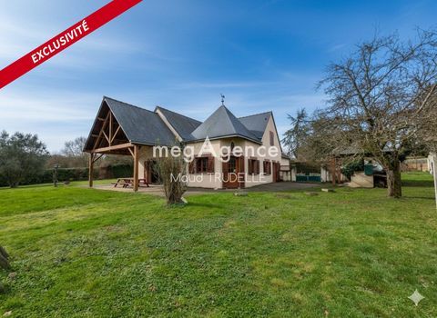   G�te + maison d'habitation en plain pied Maison - 14 pi�ce(s) - 408 m�