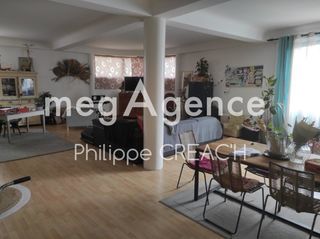  Immeuble � vendre 437 m�