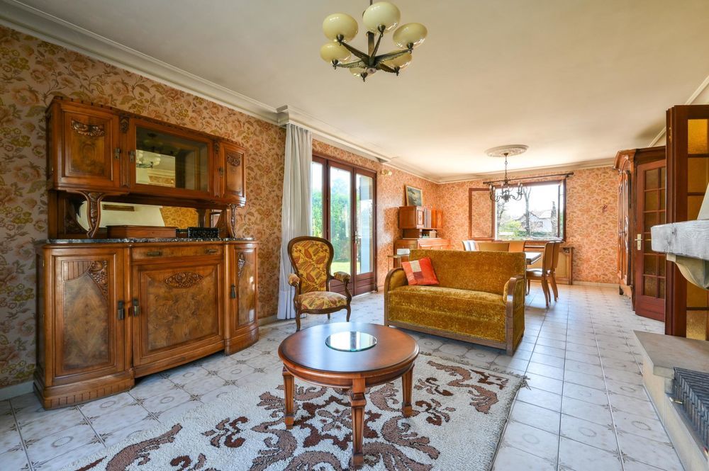 � vendre  Maison Charbonni�res-les-Bains (69260)