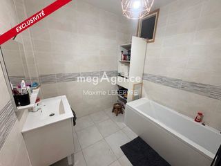  Maison � vendre 6 pi�ces 245 m�