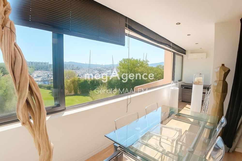 � vendre  Appartement Cogolin (83310)