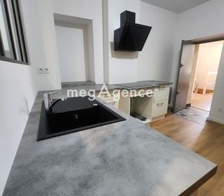  Immeuble � vendre 140 m�